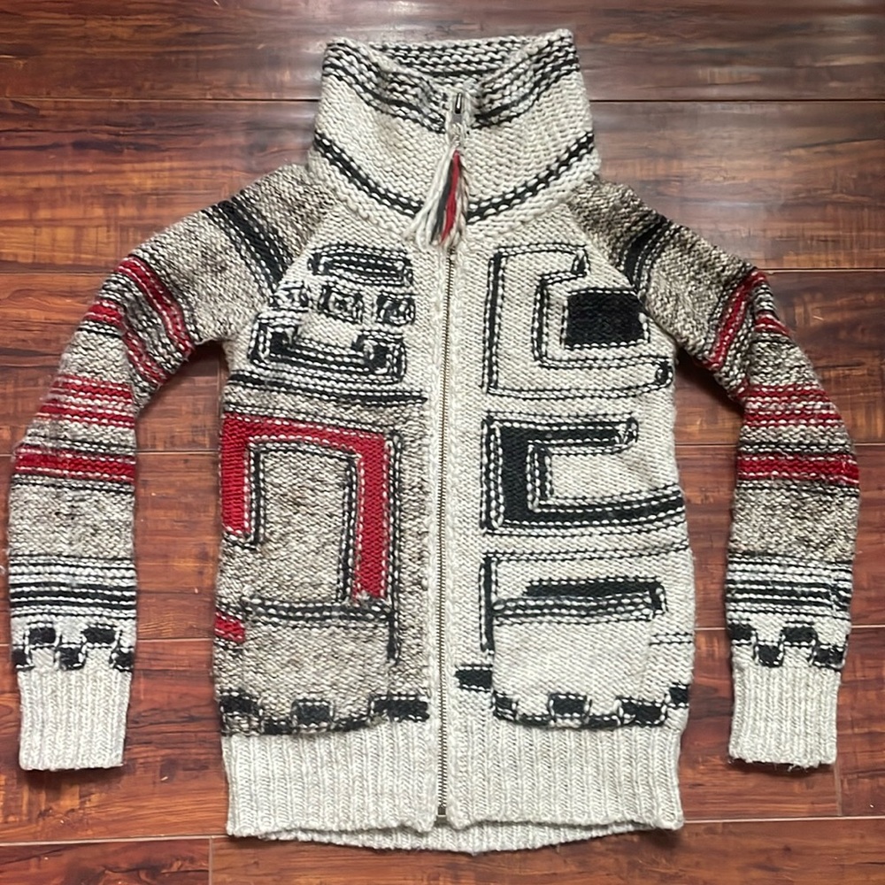 Wilfred Free Cowichan style knit sweater, oversized xxs. Made with Italian yarn.